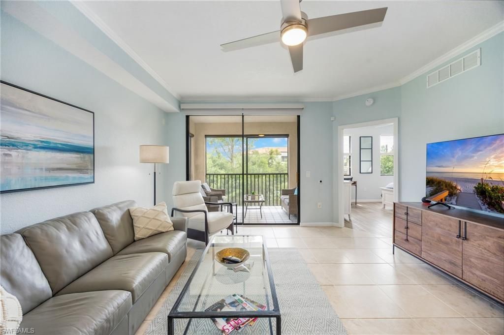 12960 Positano Cir, Unit 202, Naples, FL 34105 Photo