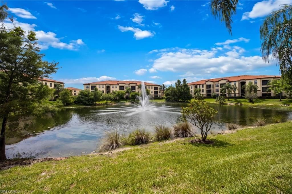 12960 Positano Cir, Unit 202, Naples, FL 34105 Photo