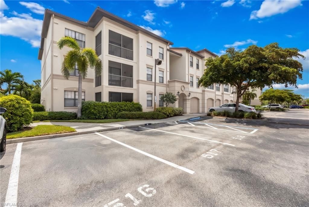 12960 Positano Cir, Unit 202, Naples, FL 34105 Photo