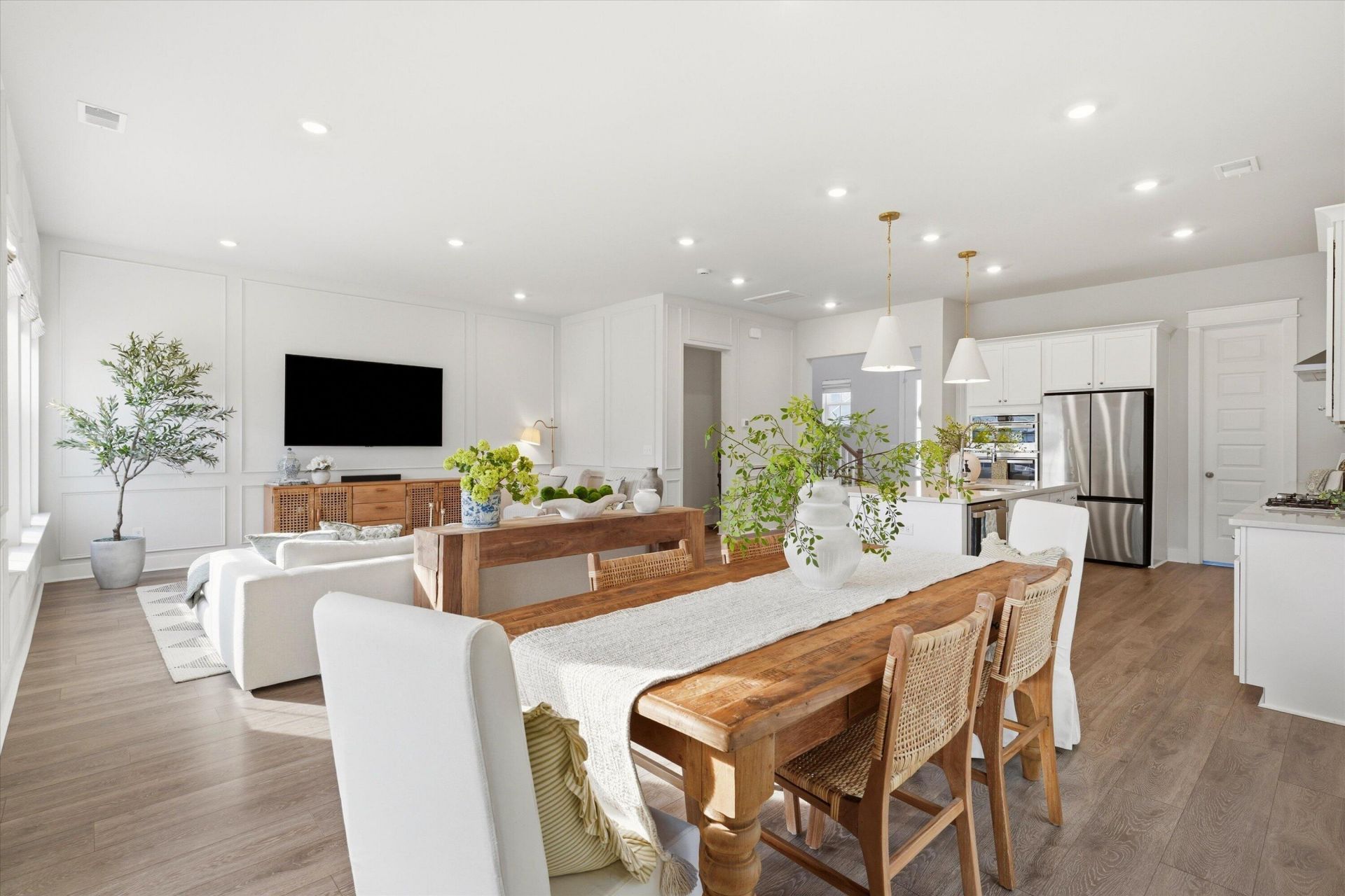 131 Archdale Street Photo 13