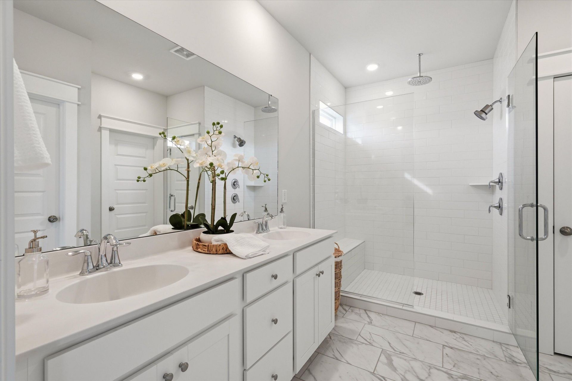 131 Archdale Street Photo 18