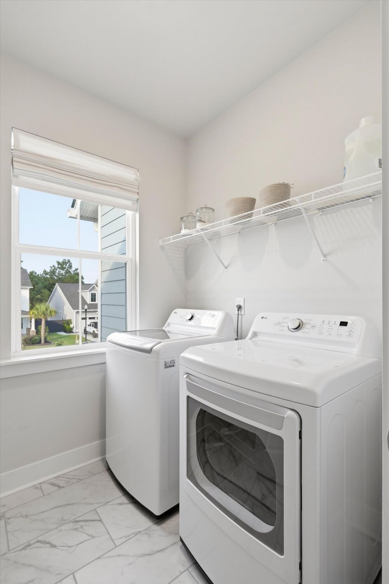 131 Archdale Street Photo 23