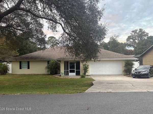 24 Teak Way, Ocala, FL 34472