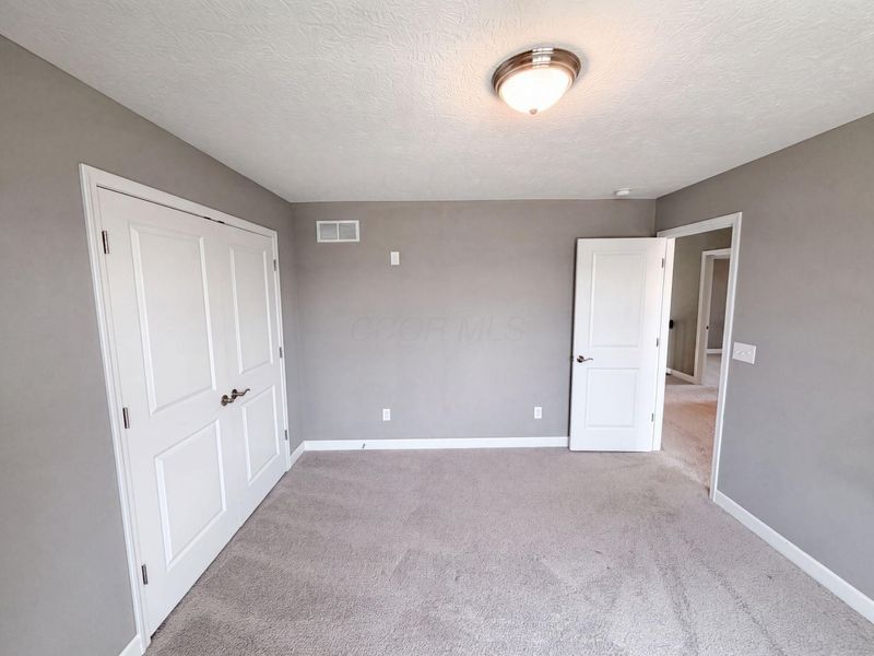 10060 New California Drive , Plain City, OH 43064 Photo 11