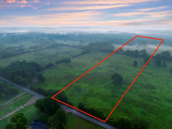 11 Ironstob Road , Idabel, OK 74745