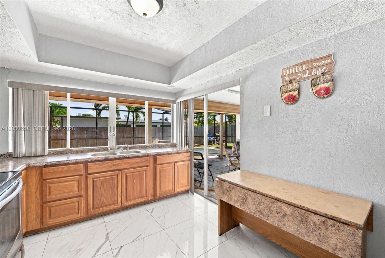 7905 Biltmore Blvd , Miramar, FL 33023 Photo