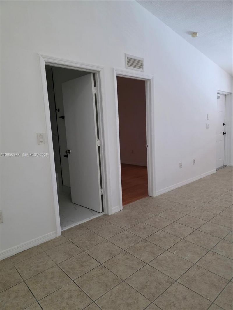 3415 NE 9th Dr, Unit 202, Homestead, FL 33033 Photo