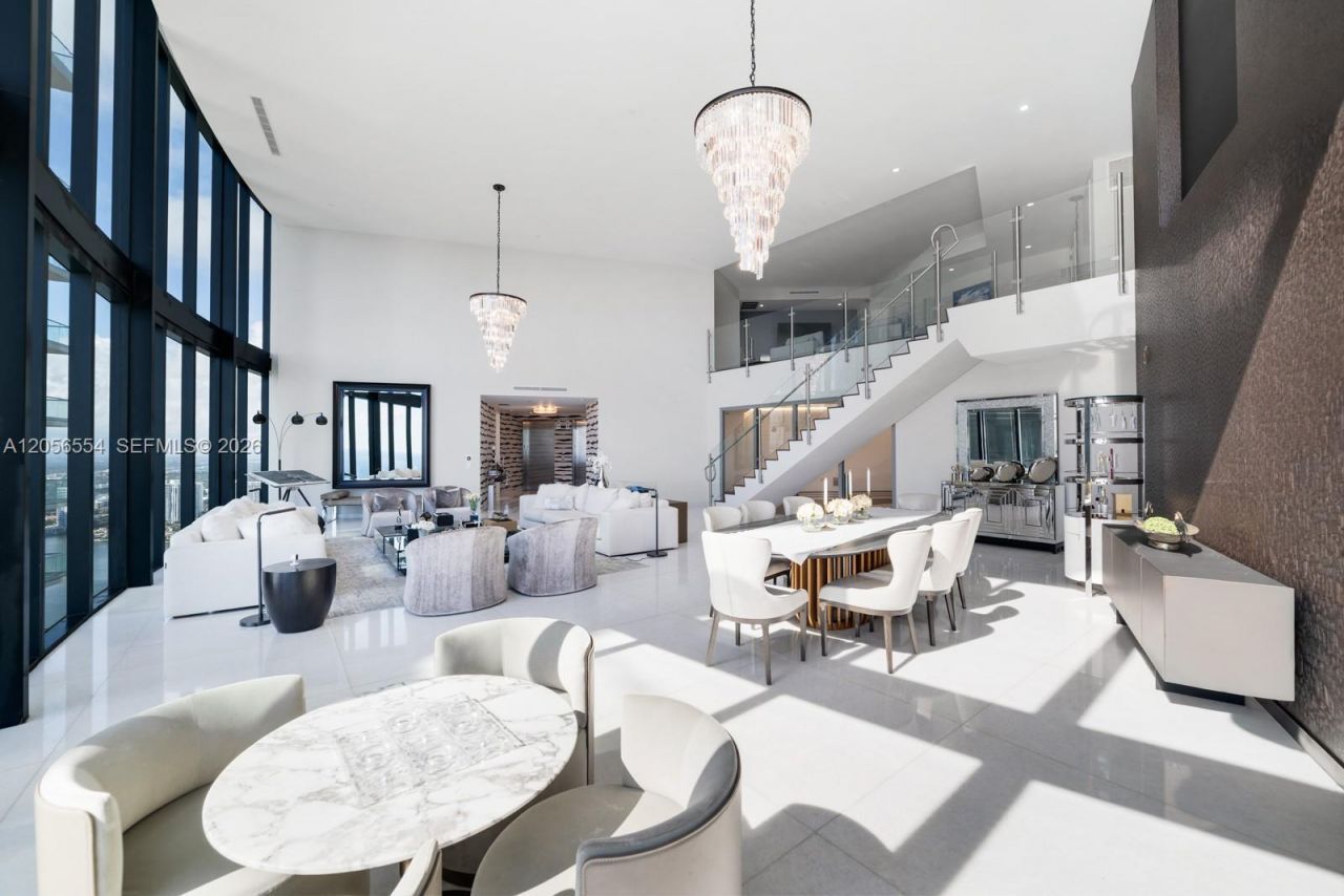 18555 Collins Ave , Unit 5201, Sunny Isles Beach, FL 33160 Photo