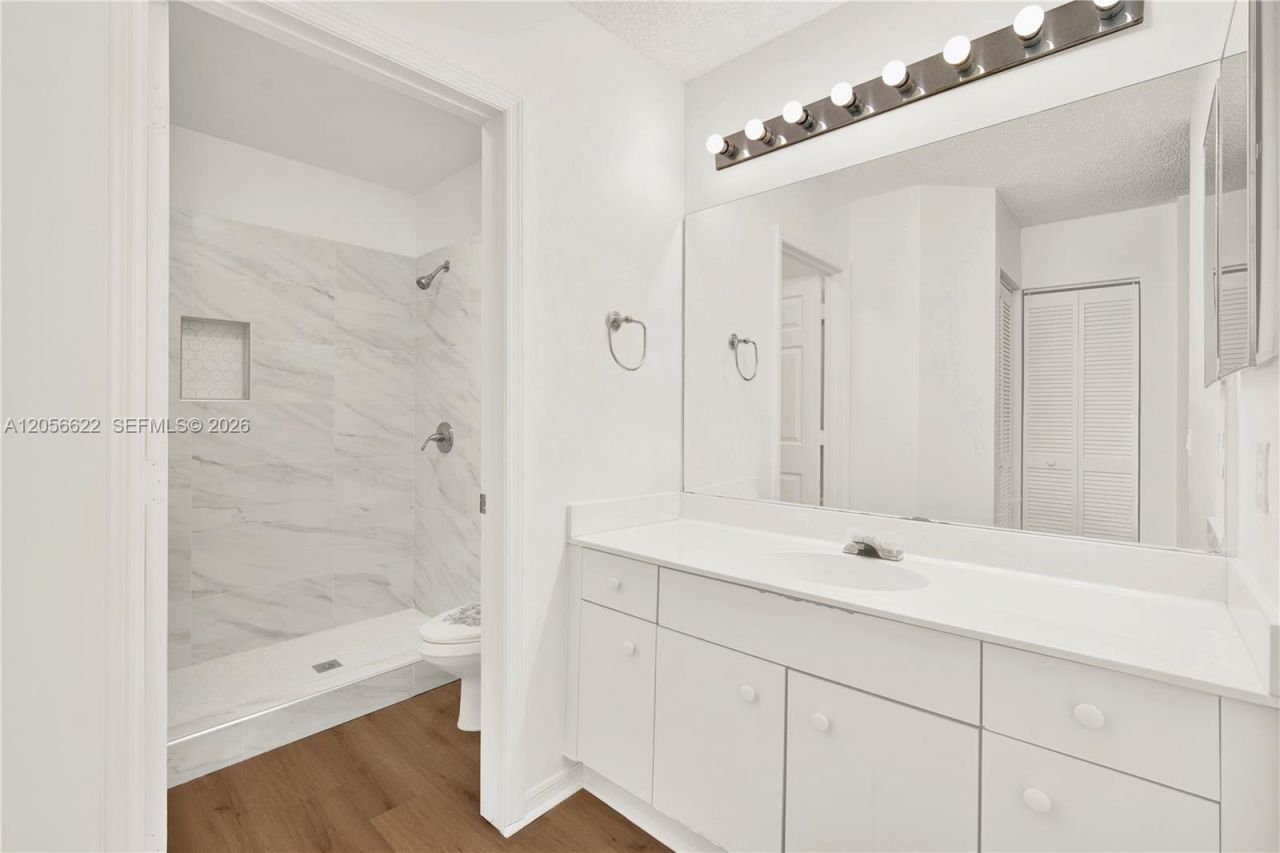 16301 SW 100th Ter, Unit ., Miami, FL 33196 Photo