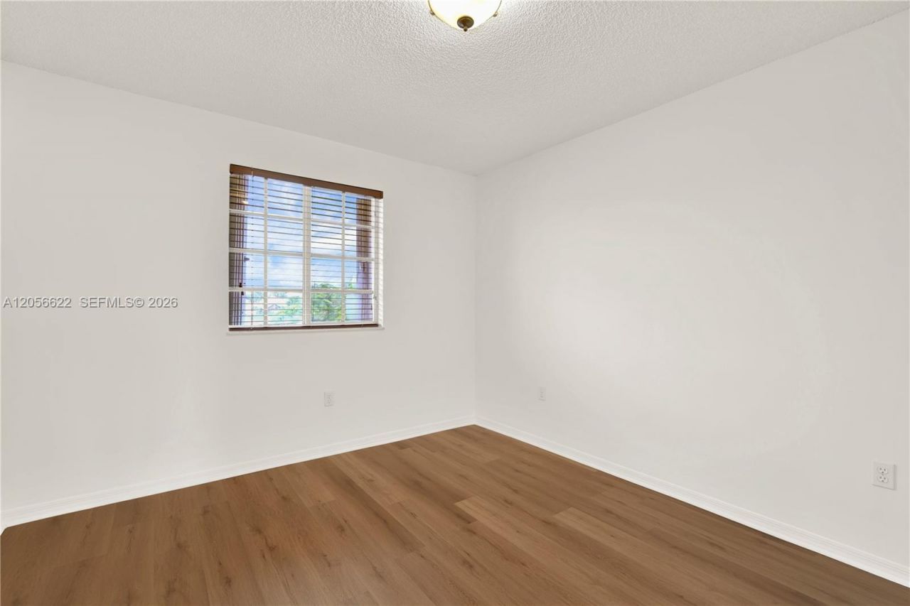 16301 SW 100th Ter, Unit ., Miami, FL 33196 Photo