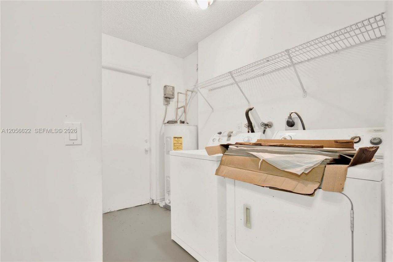 16301 SW 100th Ter, Unit ., Miami, FL 33196 Photo