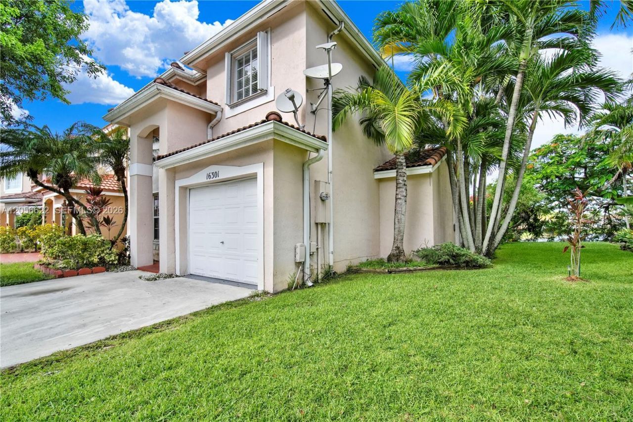16301 SW 100th Ter, Unit ., Miami, FL 33196 Photo