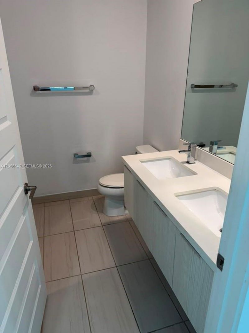 7865 NW 104th Ave, Unit 1, Doral, FL 33178 Photo