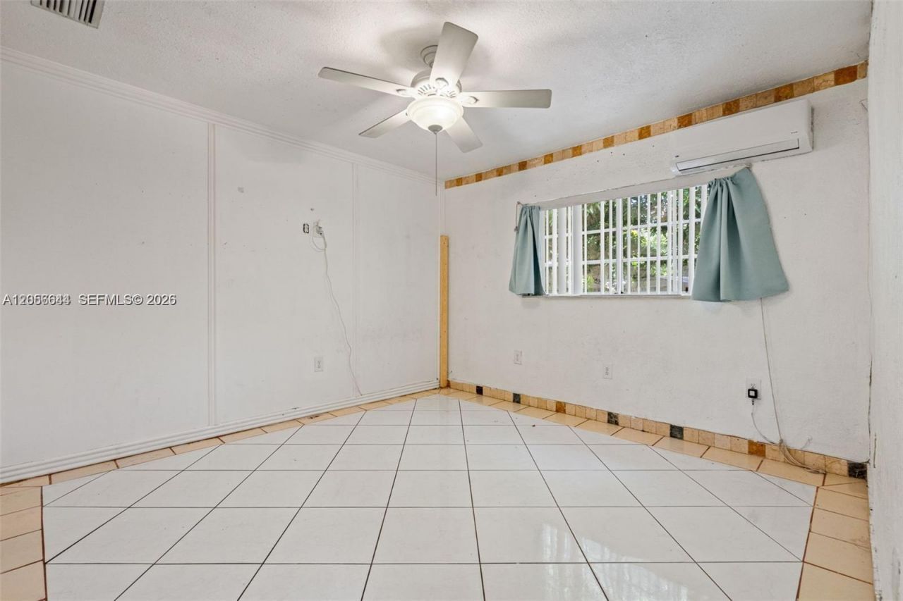 6045 Dawson St , Hollywood, FL 33023 Photo