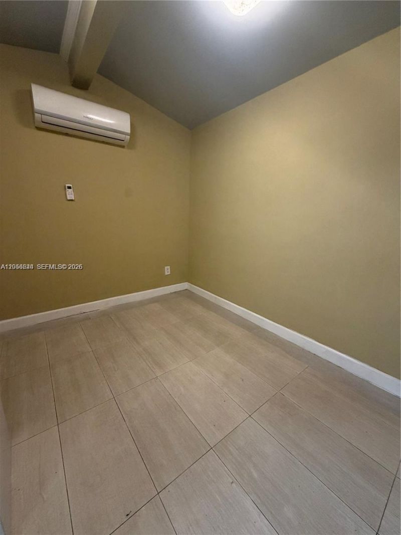 6045 Dawson St , Hollywood, FL 33023 Photo