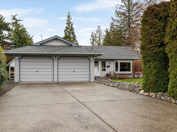 492 Aquila Pl , Parksville, BC V9P 1C1