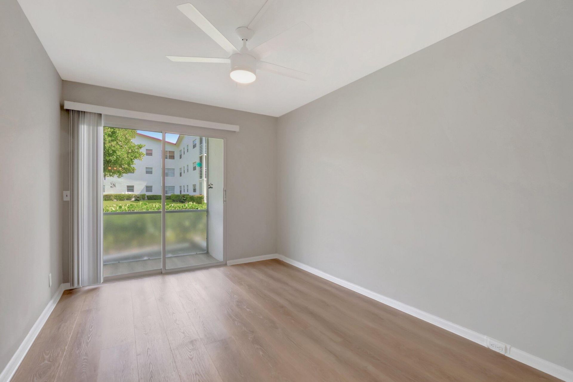 296 Fanshaw H, Boca Raton, FL 33434 Photo