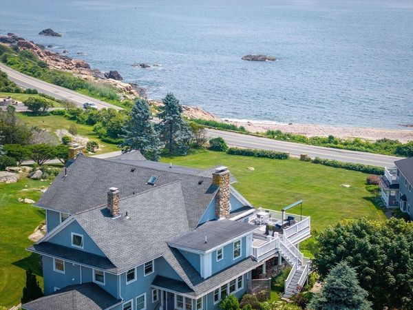 70 Grapevine Road, Unit B, Gloucester, MA 01930
