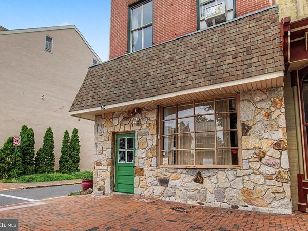 345 HIGH STREET , BURLINGTON, NJ 08016