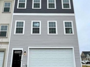 200 NORLAND KNOLL DR , STEPHENSON, VA 22656