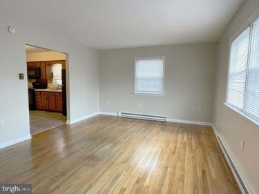 414 2 S MARKET STREET , MECHANICSBURG, PA 17055