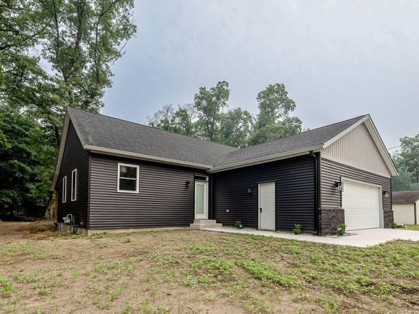 8187 Holton Road, Holton, MI 49425