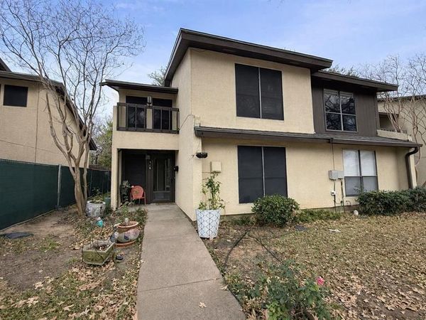 518 Campana Court , Irving, TX 75061