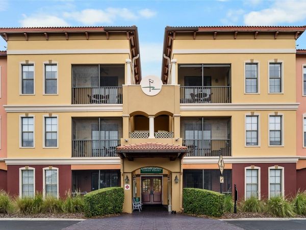 13941 CLUBHOUSE DRIVE , Unit 106, TAMPA, FL 33618