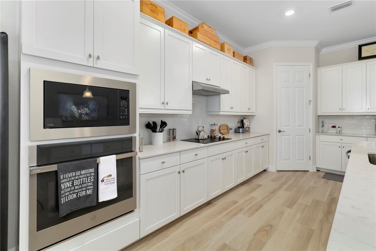 10868 Tarflower Drive, Venice, FL 34293 Photo