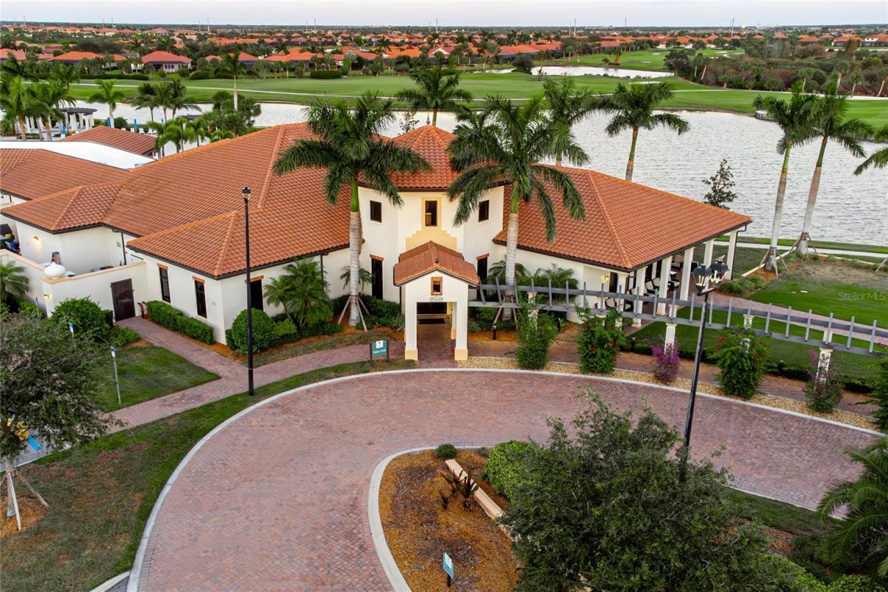 10868 Tarflower Drive, Venice, FL 34293 Photo