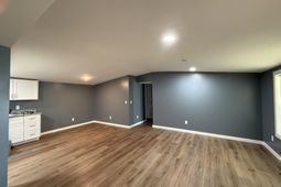 171 Mcalpine Street photo 4