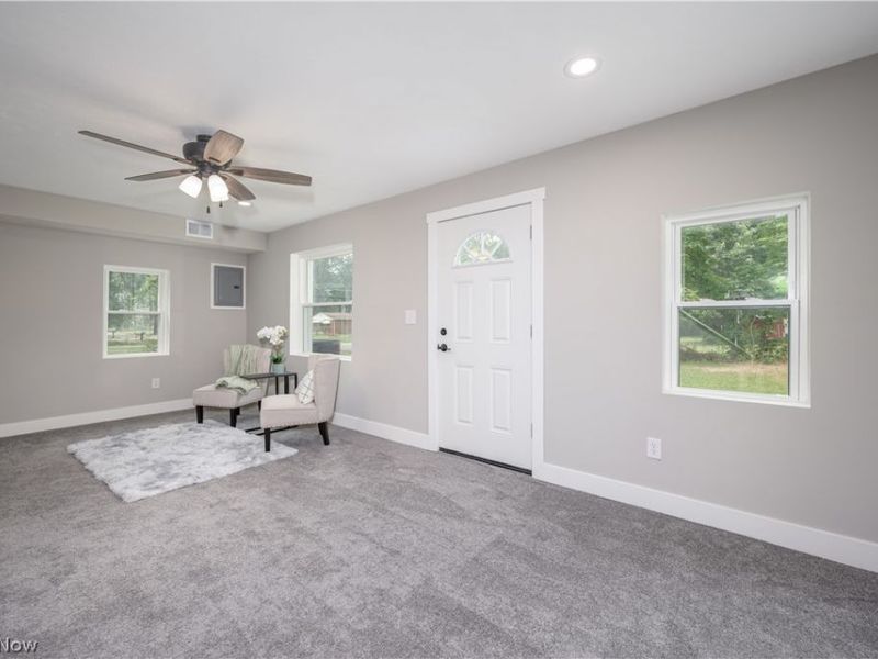 2190 Lake Road, Akron, OH 44312 Photo 6
