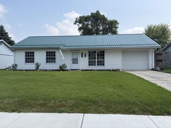 520 Beechwood Drive, Monticello, IN 47960