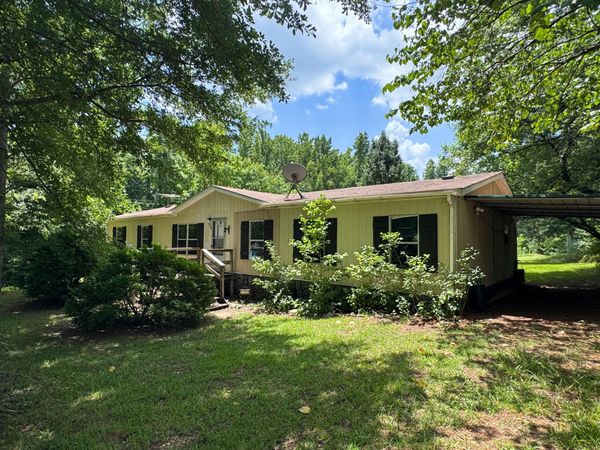 739 Algoma Road, Pontotoc, MS 38863