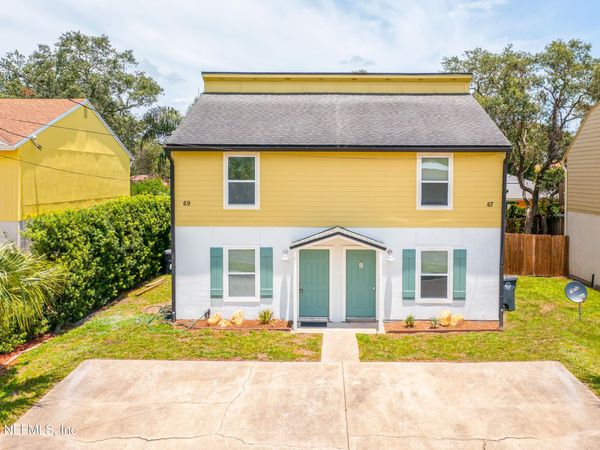67 W 8TH Street, Atlantic Beach, FL 32233