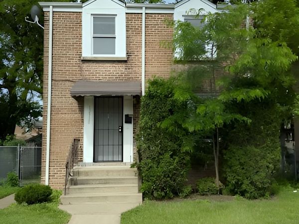 12328 S Peoria Street , Calumet Park, IL 60827
