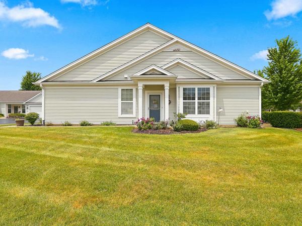 13500 Yellow Pine Drive , Huntley, IL 60142