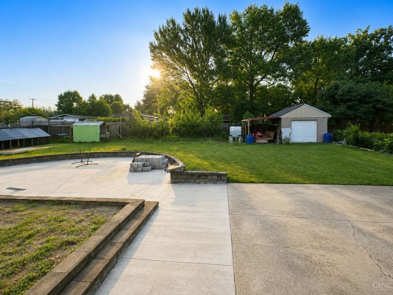 8294 Daly Road, Springfield Township, OH 45231 Photo 24