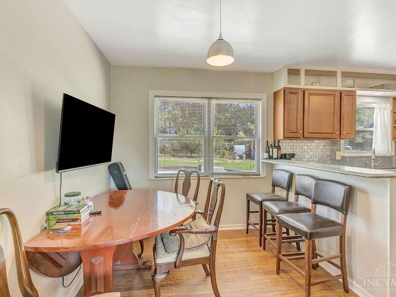 8294 Daly Road, Springfield Township, OH 45231 Photo 6