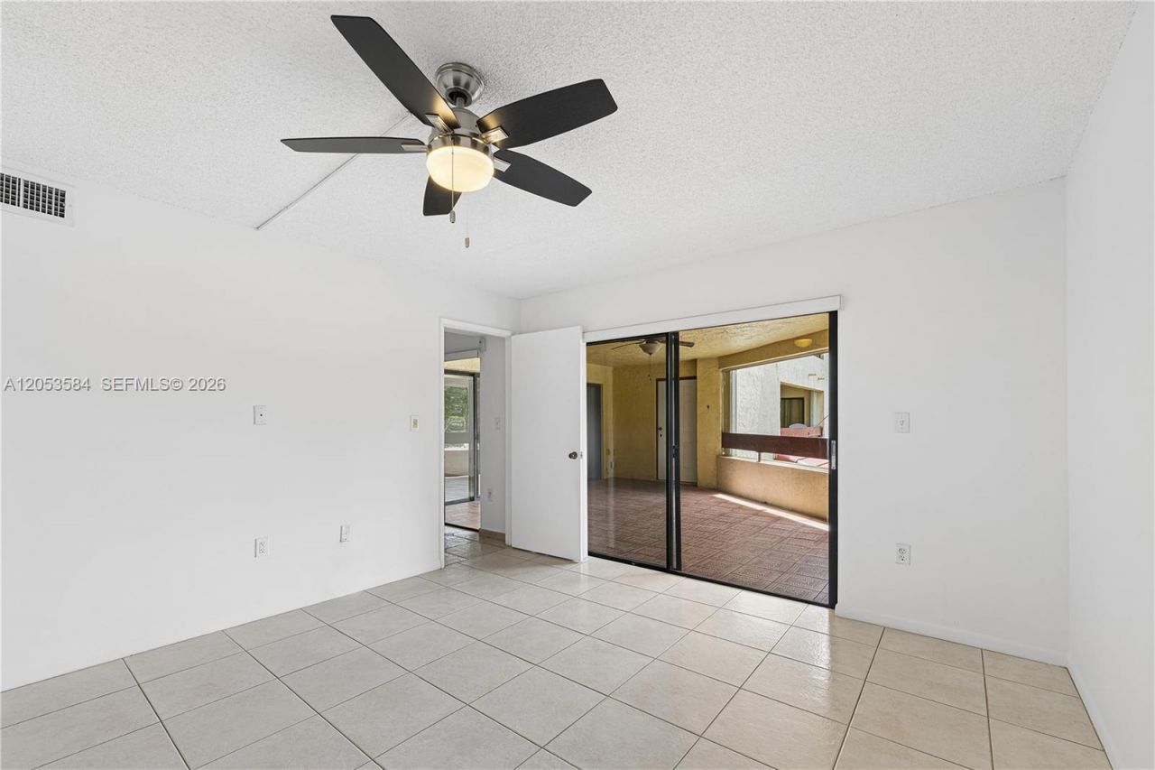 8860 SW 123rd Ct , Unit K308, Miami, FL 33186 Photo