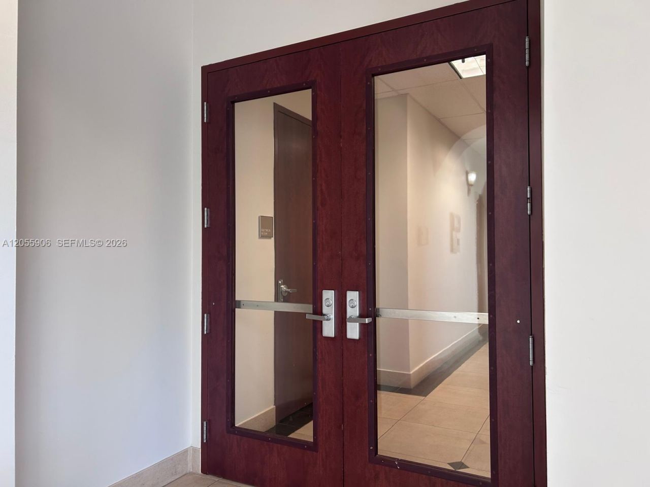 2893 Executive Park Dr, Unit 105, Weston, FL 33331 Photo