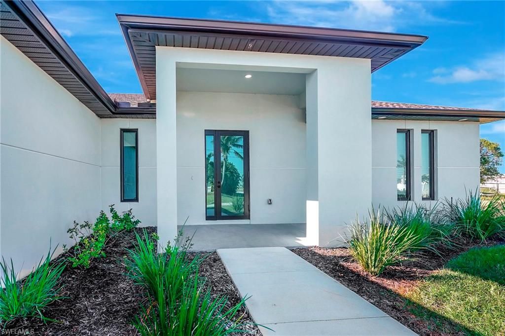 2514 SW Embers Ter, Cape Coral, FL 33991 Photo
