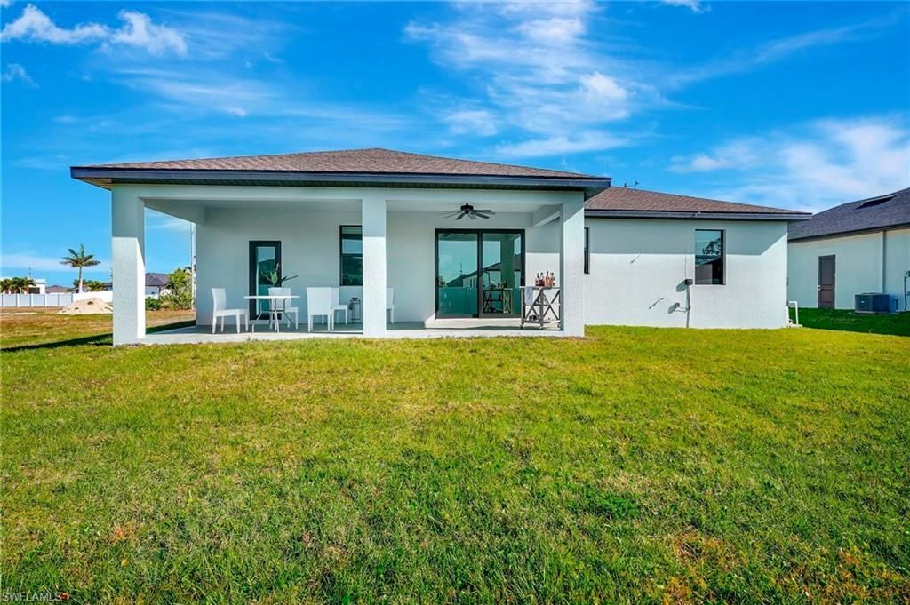 2514 SW Embers Ter, Cape Coral, FL 33991 Photo