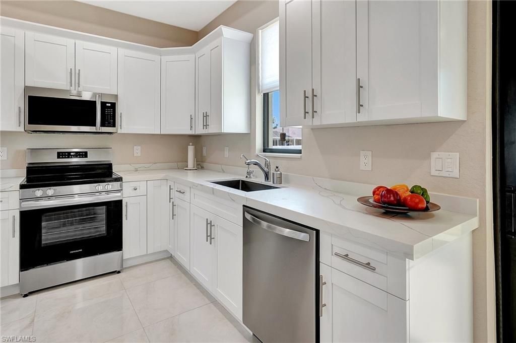 2514 SW Embers Ter, Cape Coral, FL 33991 Photo