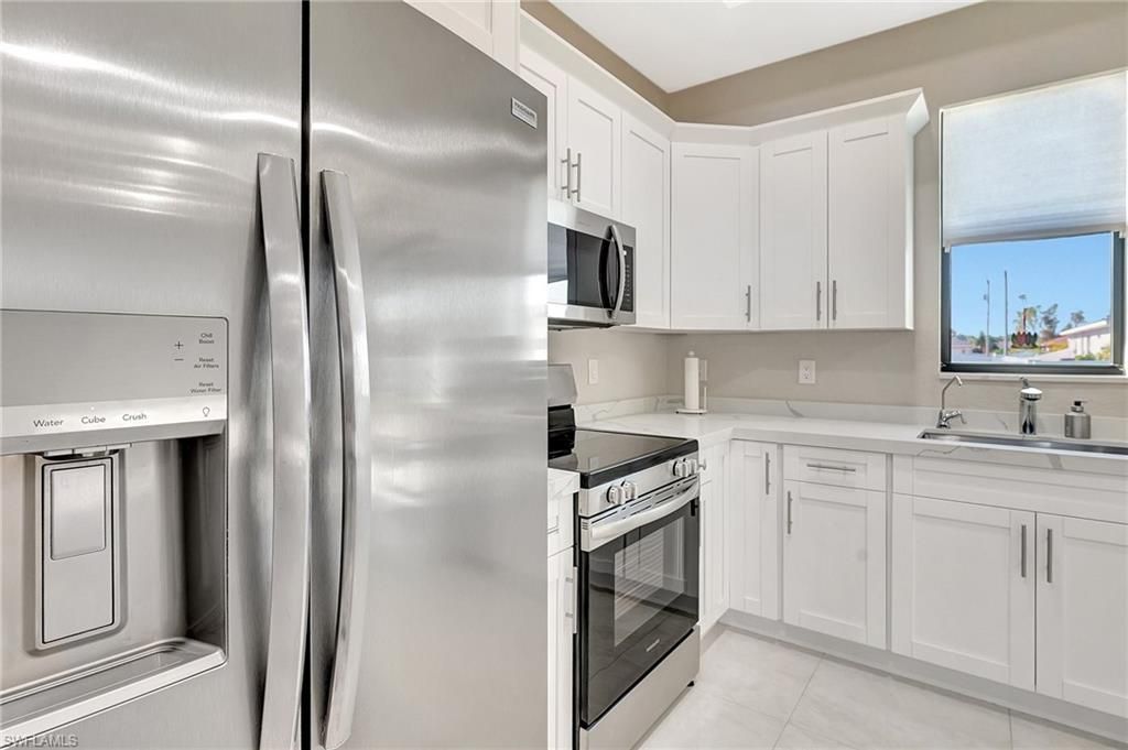2514 SW Embers Ter, Cape Coral, FL 33991 Photo