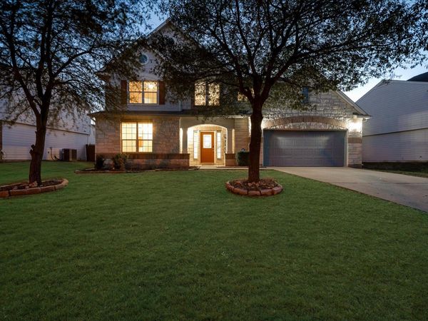 185 Hometown PKWY , Kyle, TX 78640