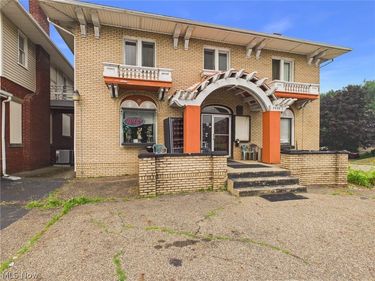 2529 Cleveland Avenue NW, Canton, OH 44709