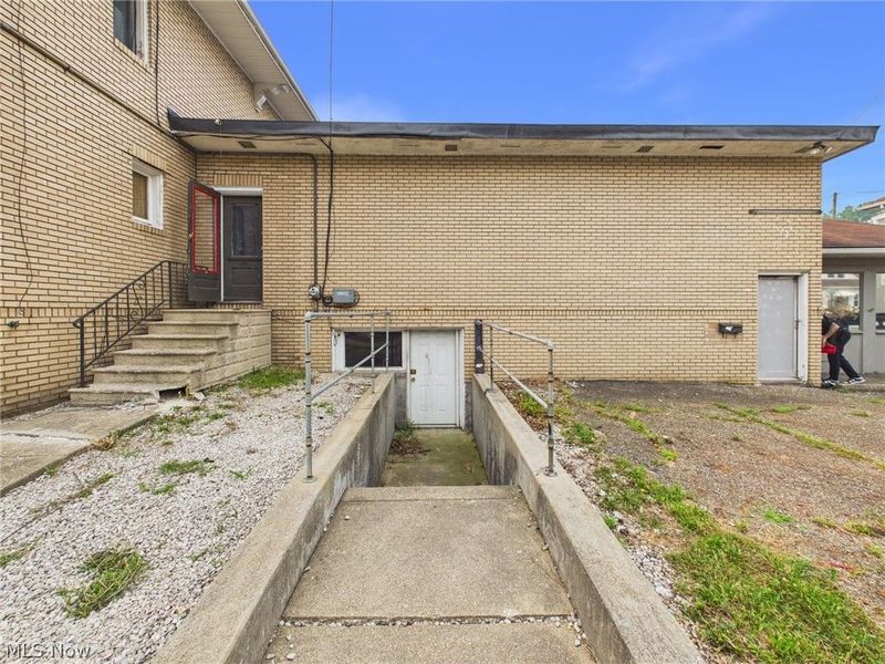 2529 Cleveland Avenue NW, Canton, OH 44709 Photo 7