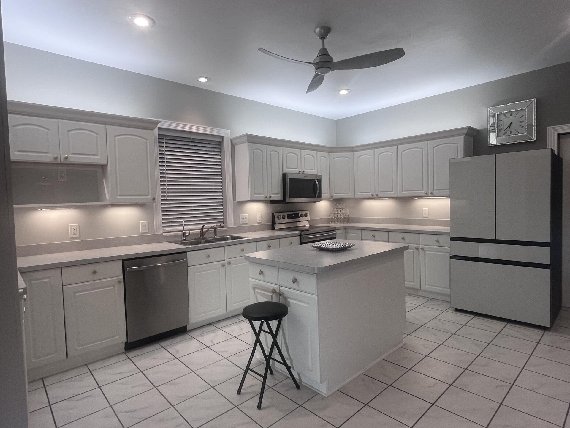 1061 Bimini Lane, West Palm Beach, FL 33404 Photo