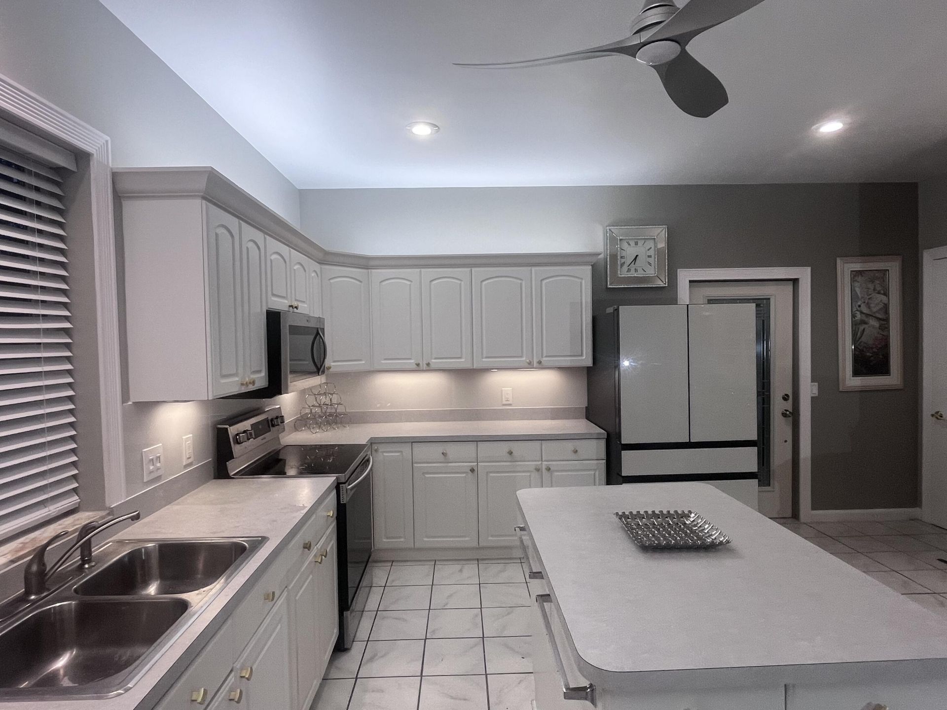 1061 Bimini Lane, West Palm Beach, FL 33404 Photo
